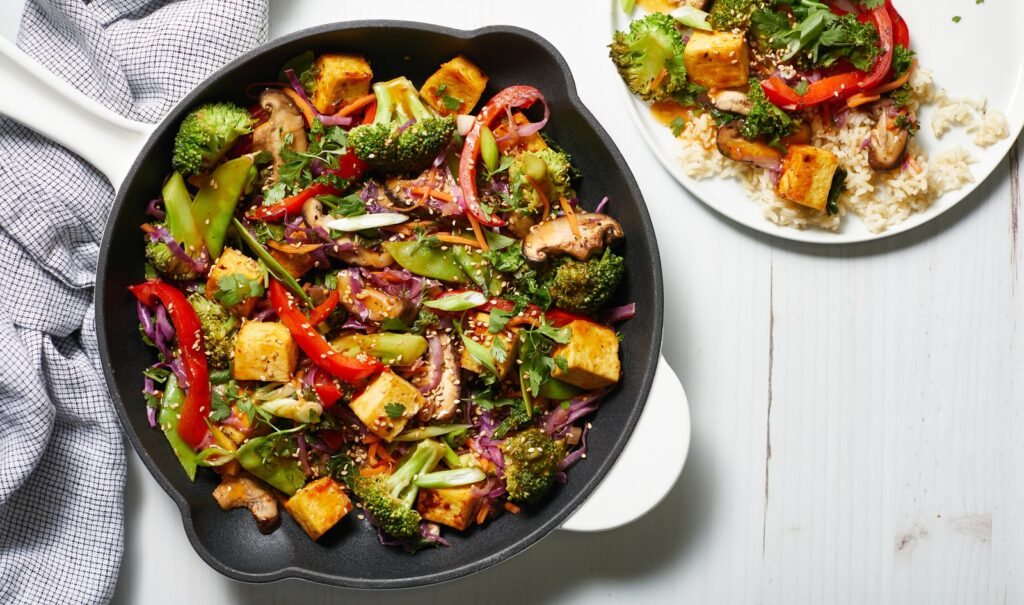 Grill vegetable with sriracha sauce